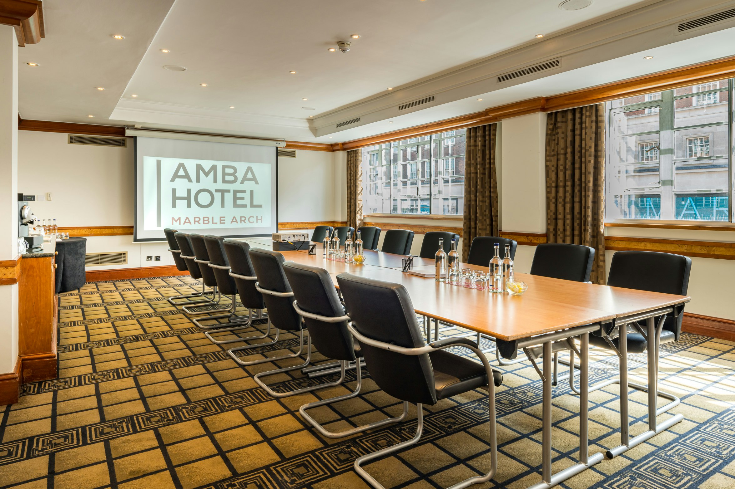 Amba Hotel Marble Arch - Green Park image 1