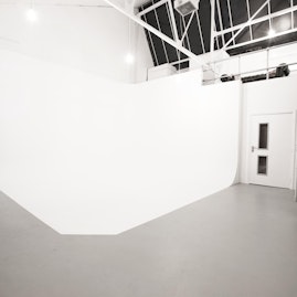 North 17 Studios - Whole Venue image 9