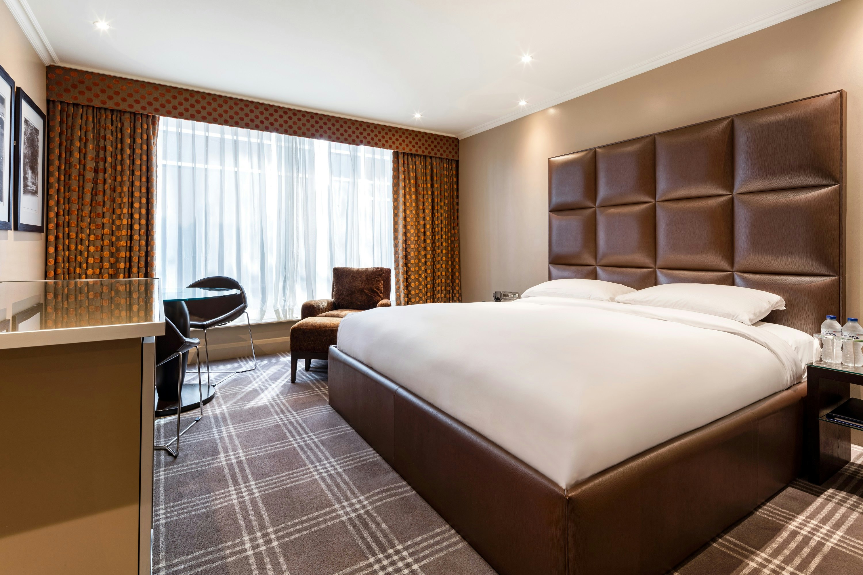 Radisson Blu Edwardian Heathrow - Private Room 30 image 4