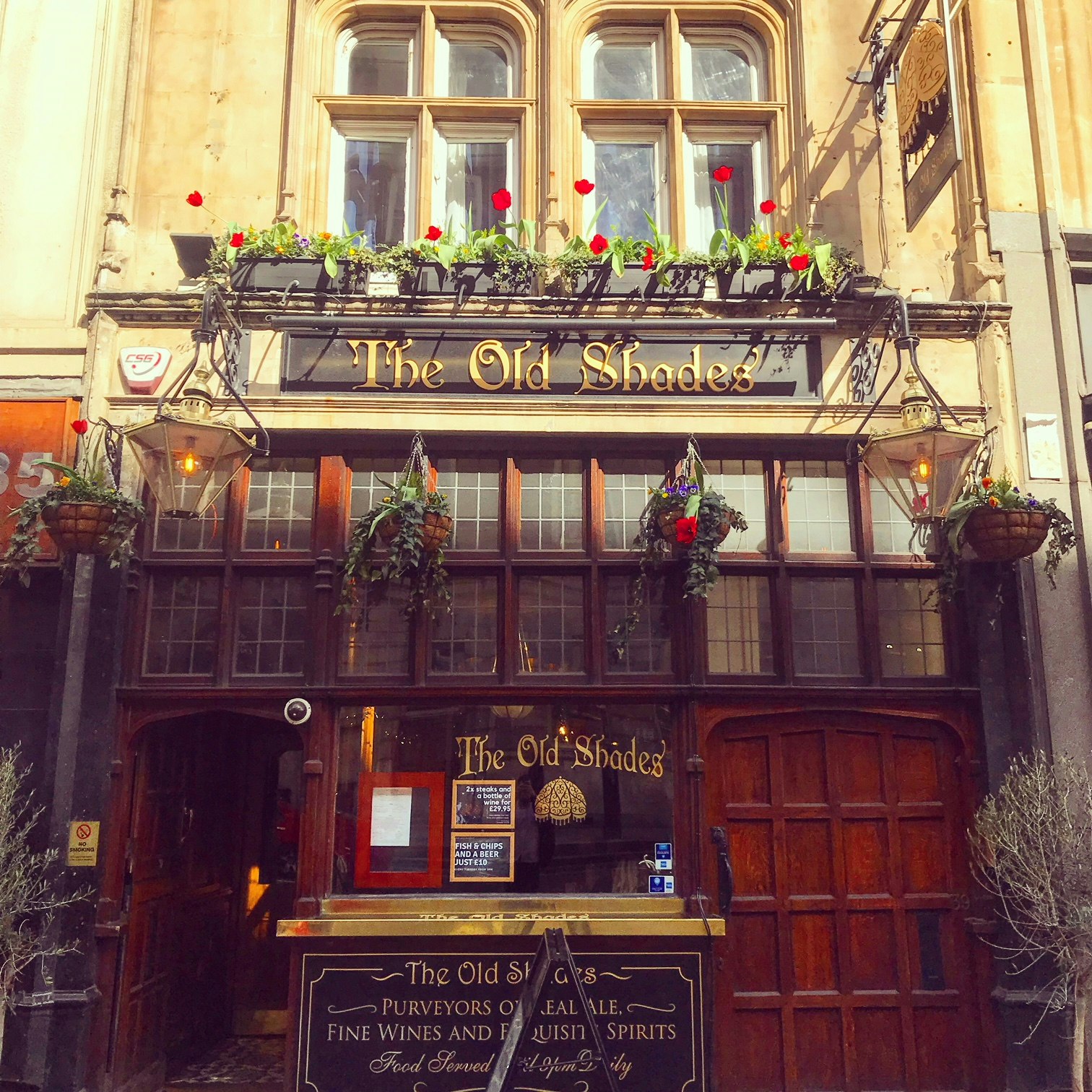 Minimum Spend Venues in Central London - The Old Shades