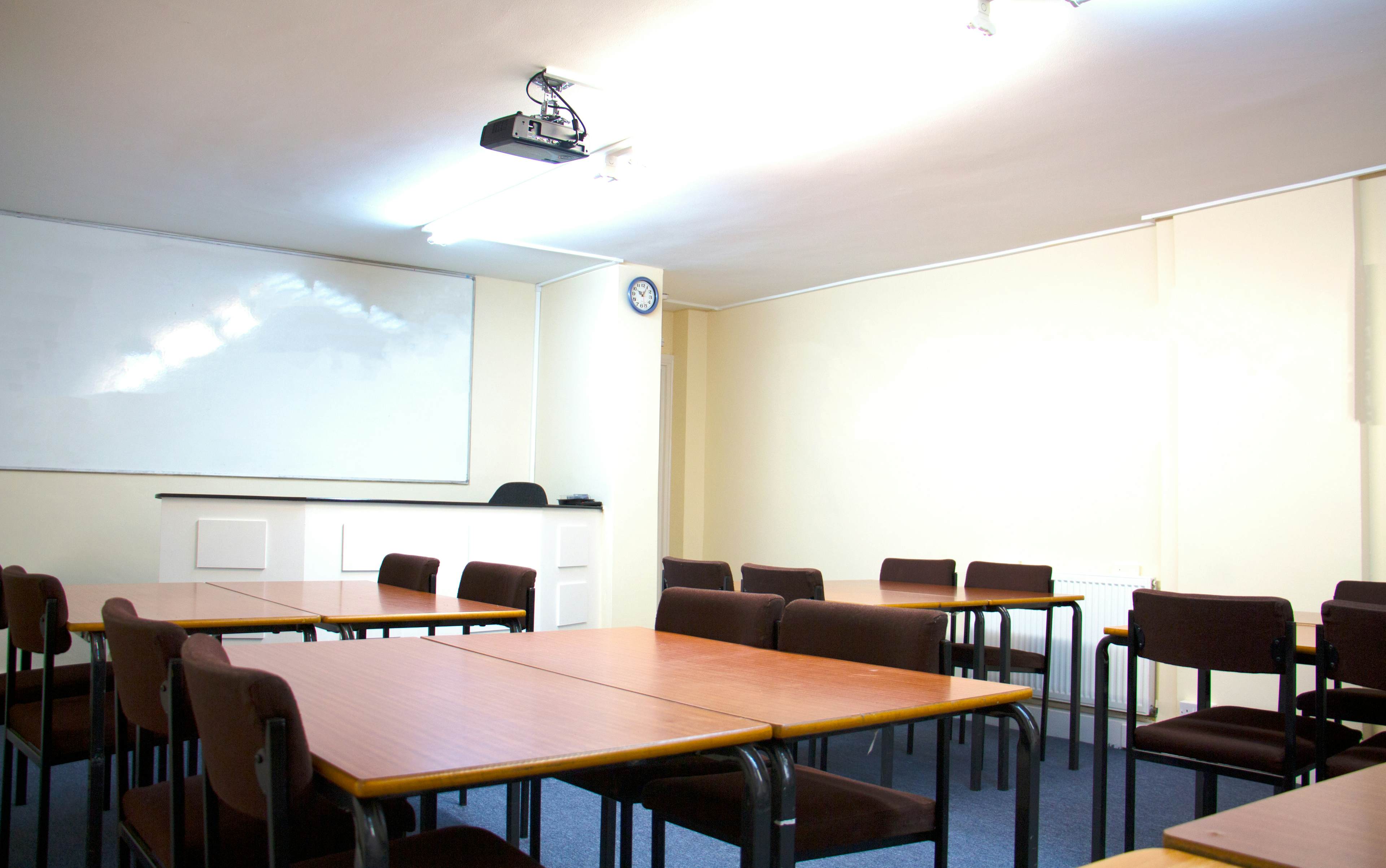 My Meeting Space - North London College - Meeting Room/Classroom 106 image 1