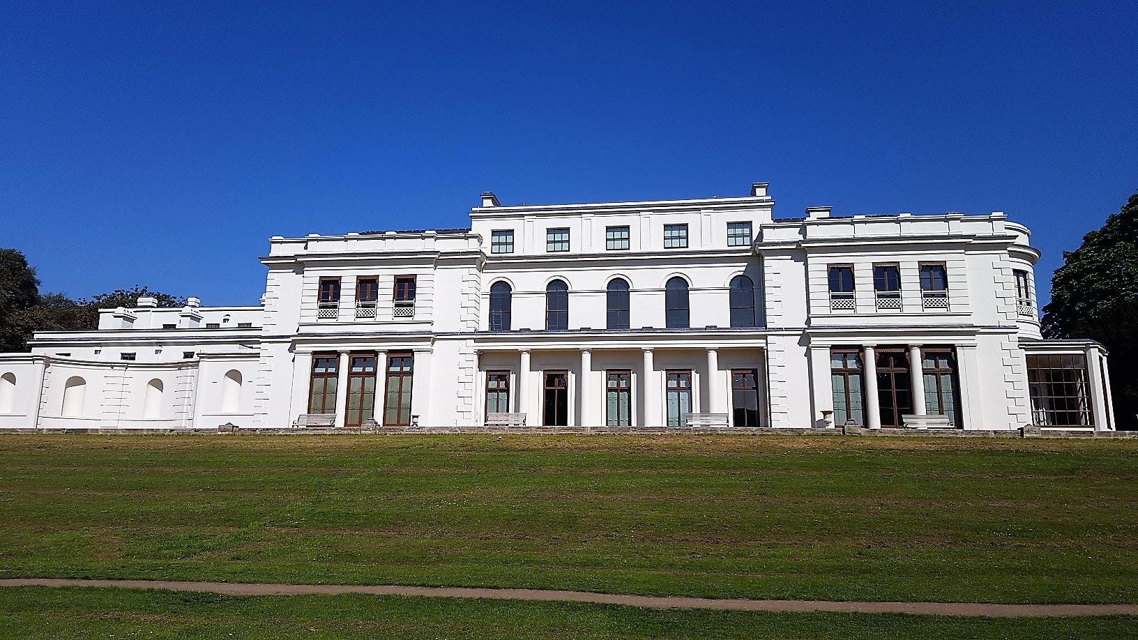 Gunnersbury Park - Gunnersbury Park House, Orangery and Temple image 4