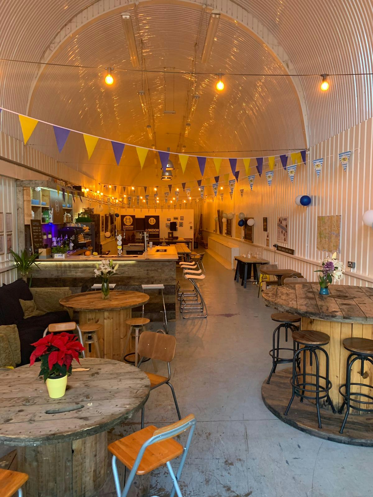 London City Runners - Whole Venue image 4
