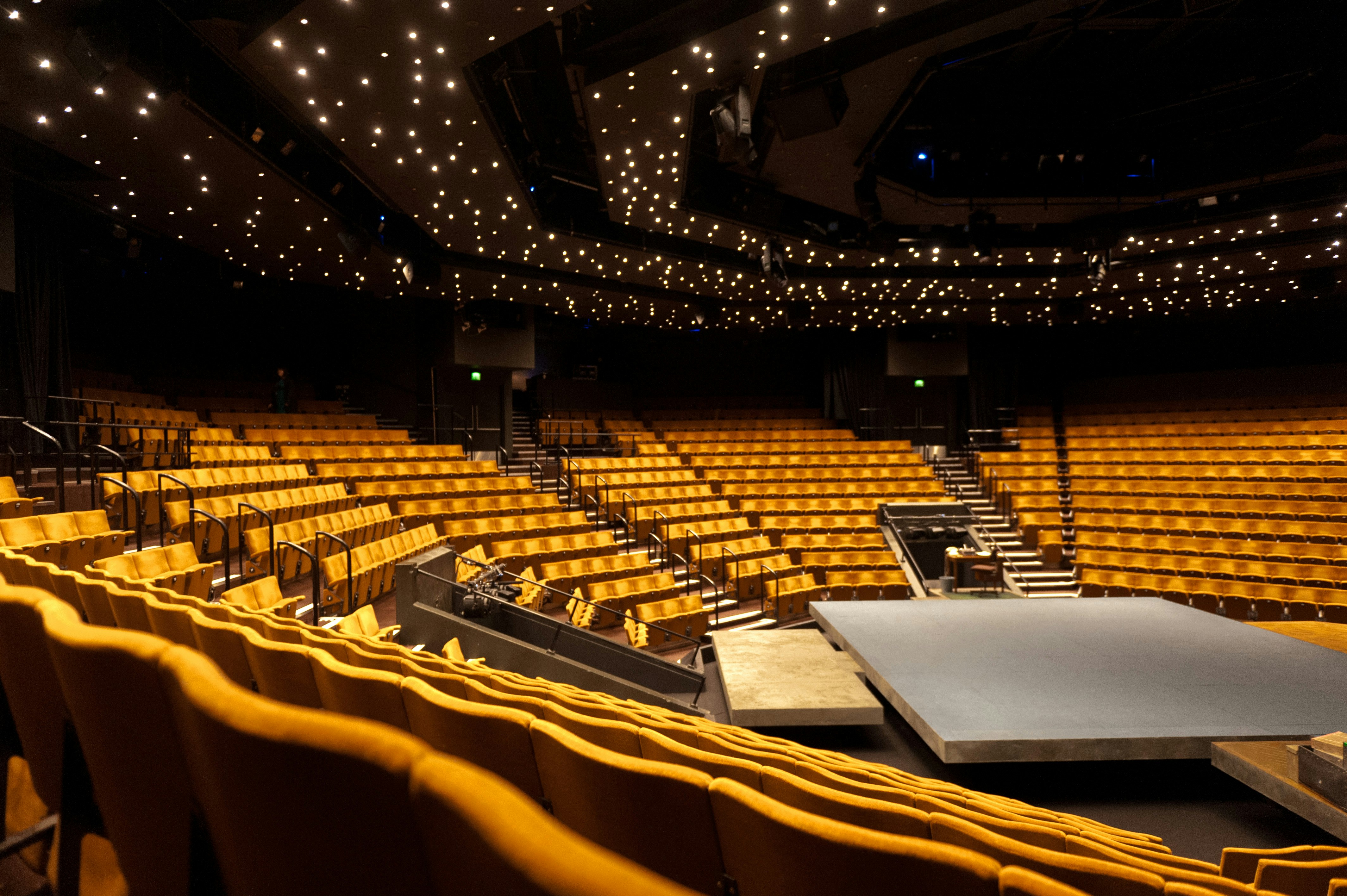 Crucible Theatre - Crucible Main Stage image 1