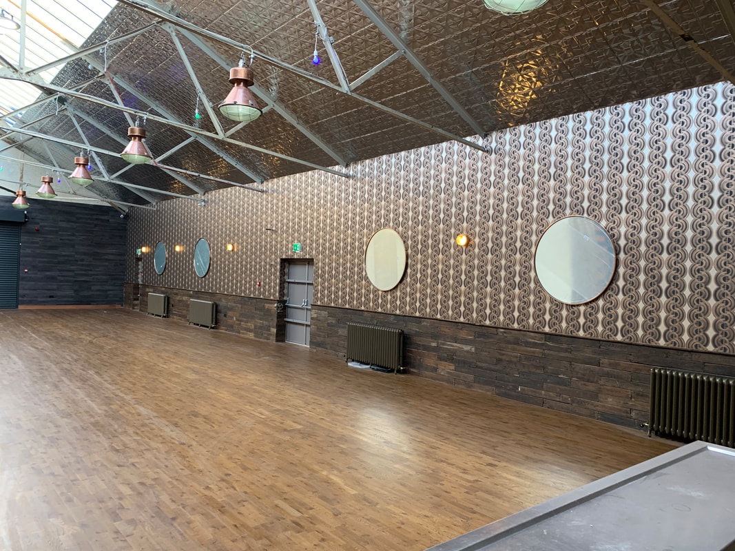 Smoov - Ballroom image 7