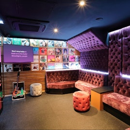Lucky Voice Holborn - Private Karaoke Rooms image 5