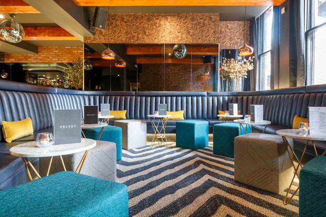 Velvet Hotel, Bar & Brasserie - image 2