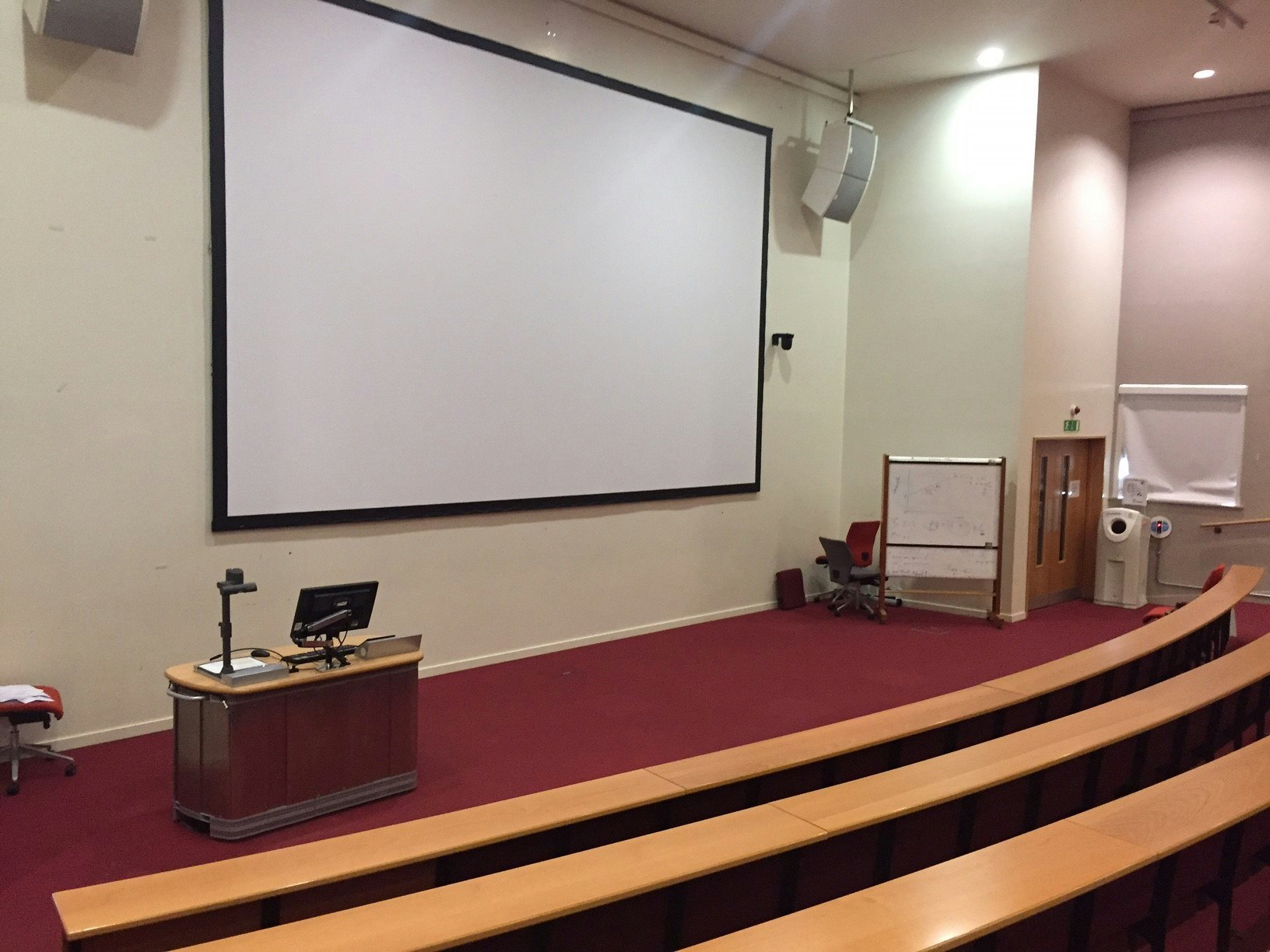 University of East London  - Main Lecture Theatre image 2