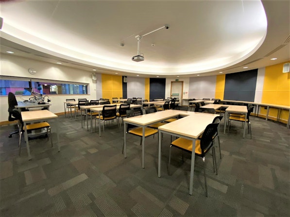 ARU Venue Hire - Cambridge - Large Classroom image 3