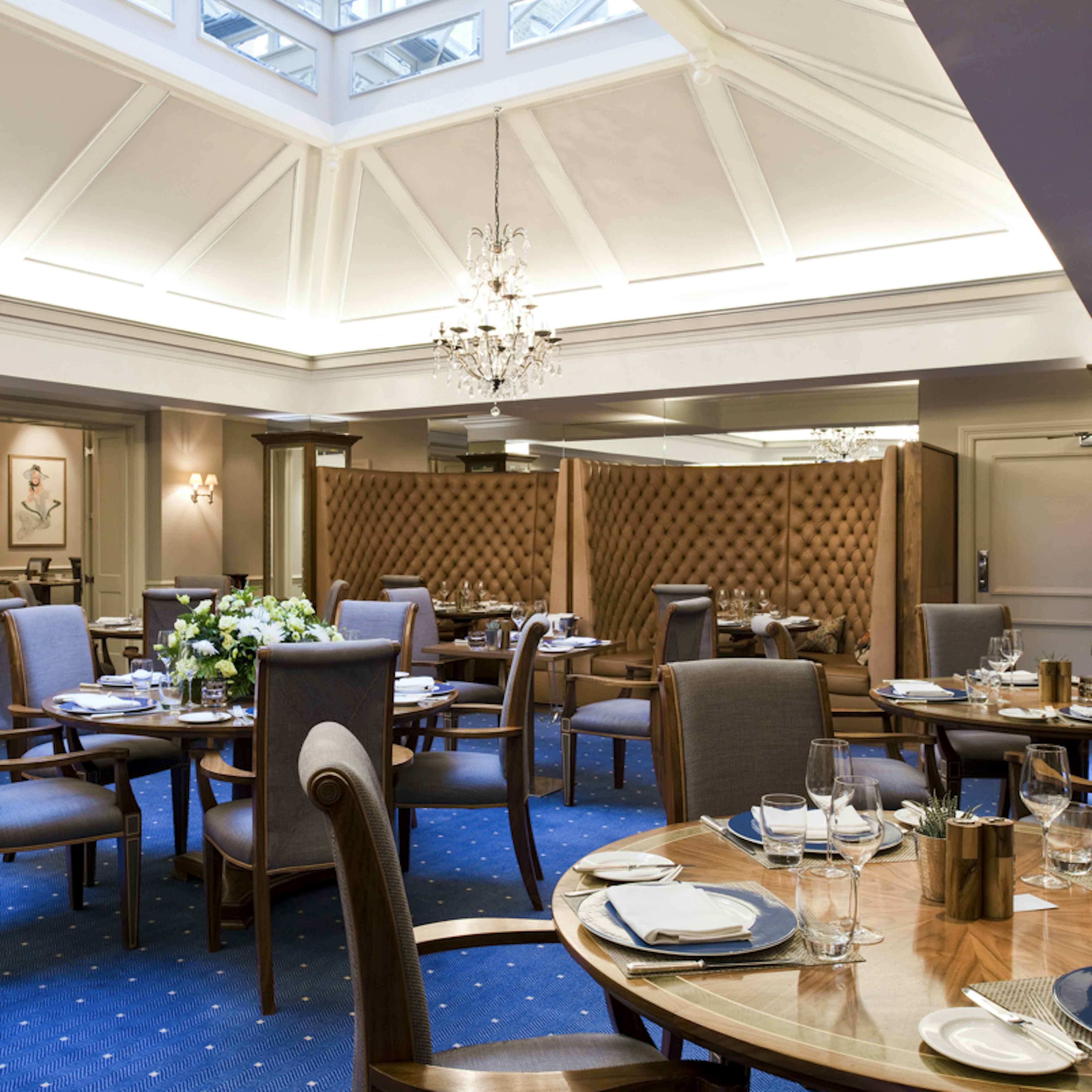 The Sloane Club - The Dining Room image 3