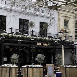 The Swan - Gallery Bar  image 2