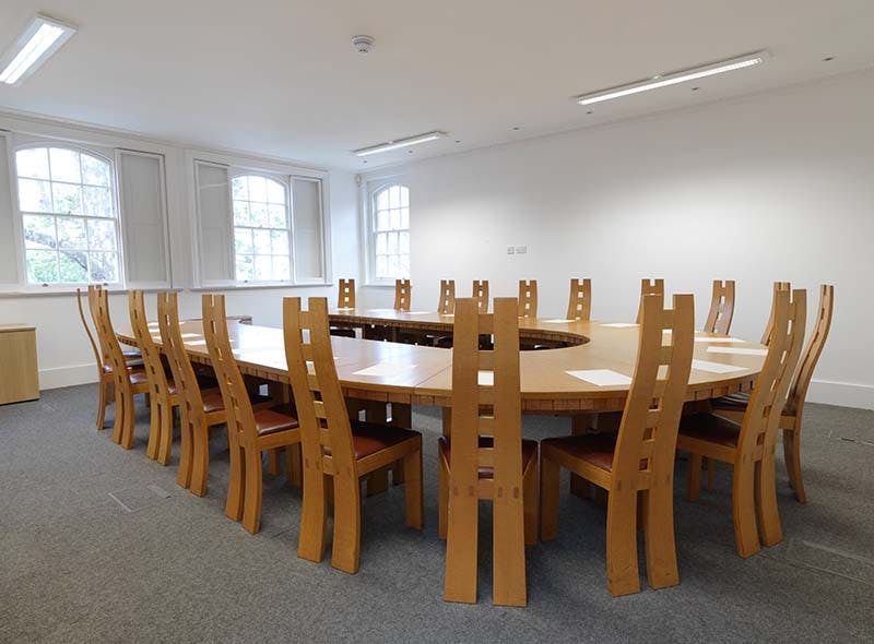Cambridge House - Medium sized meeting room M3 image 1