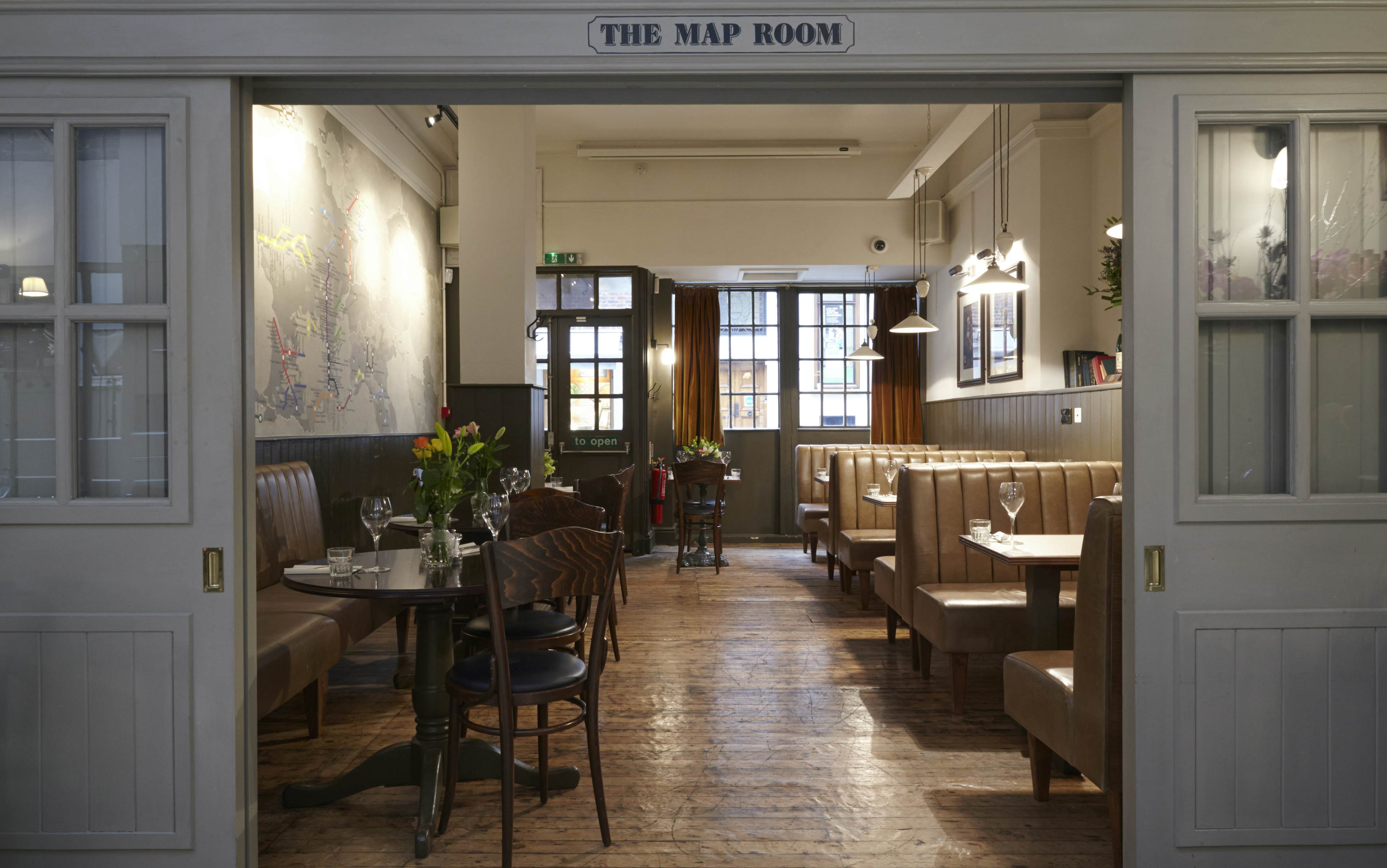 Dalys Wine Bar - The Map Room image 1
