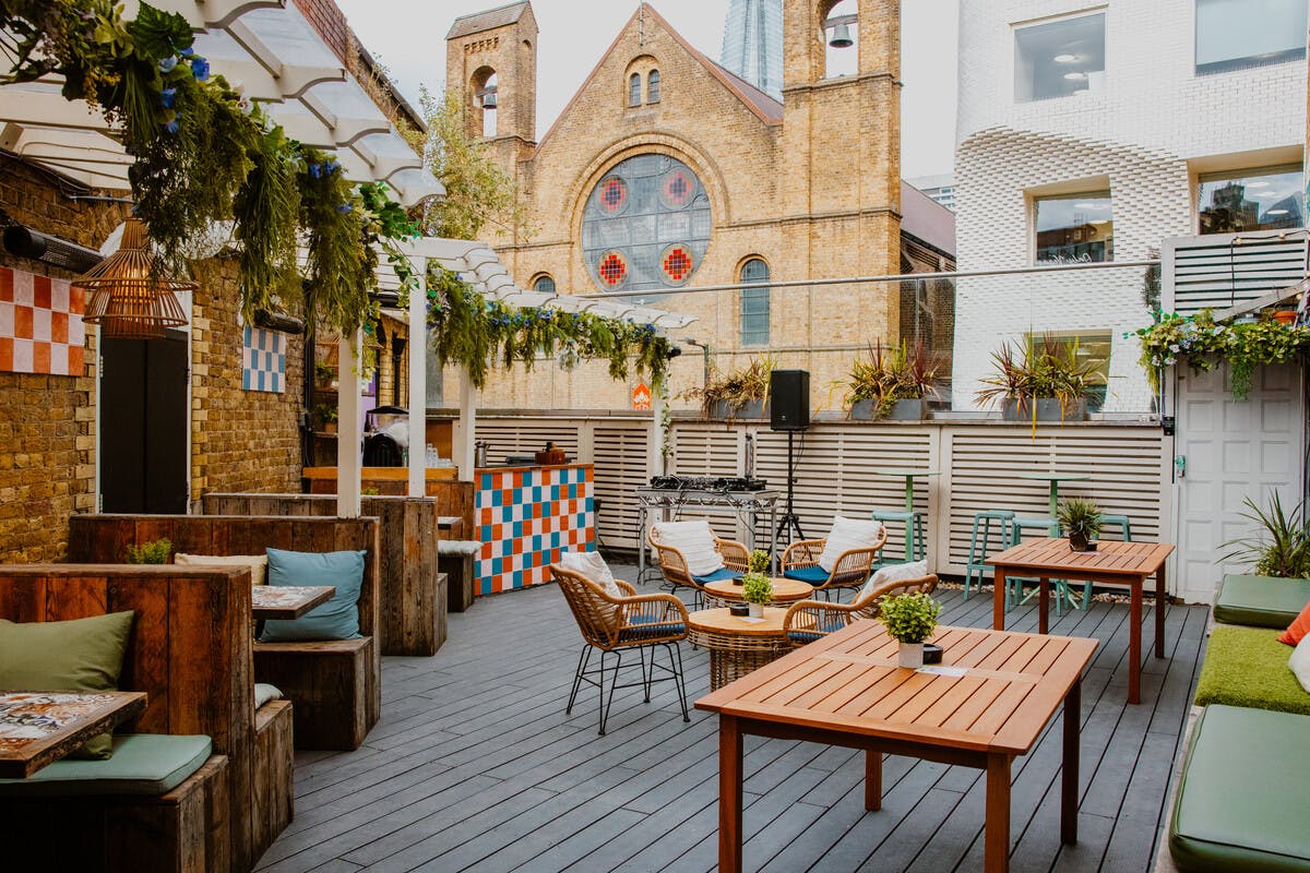 Lowline Campus street food and screens at London Bridge
