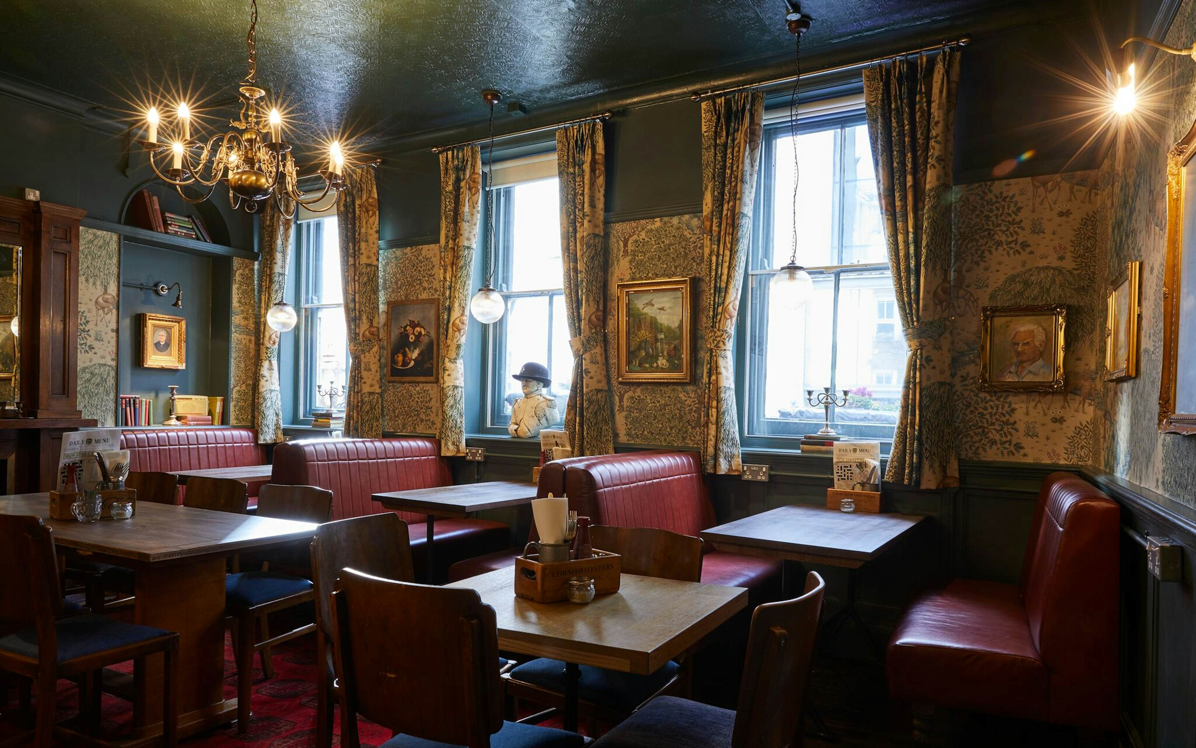 Bow Street Tavern - The Fielding Room image 1