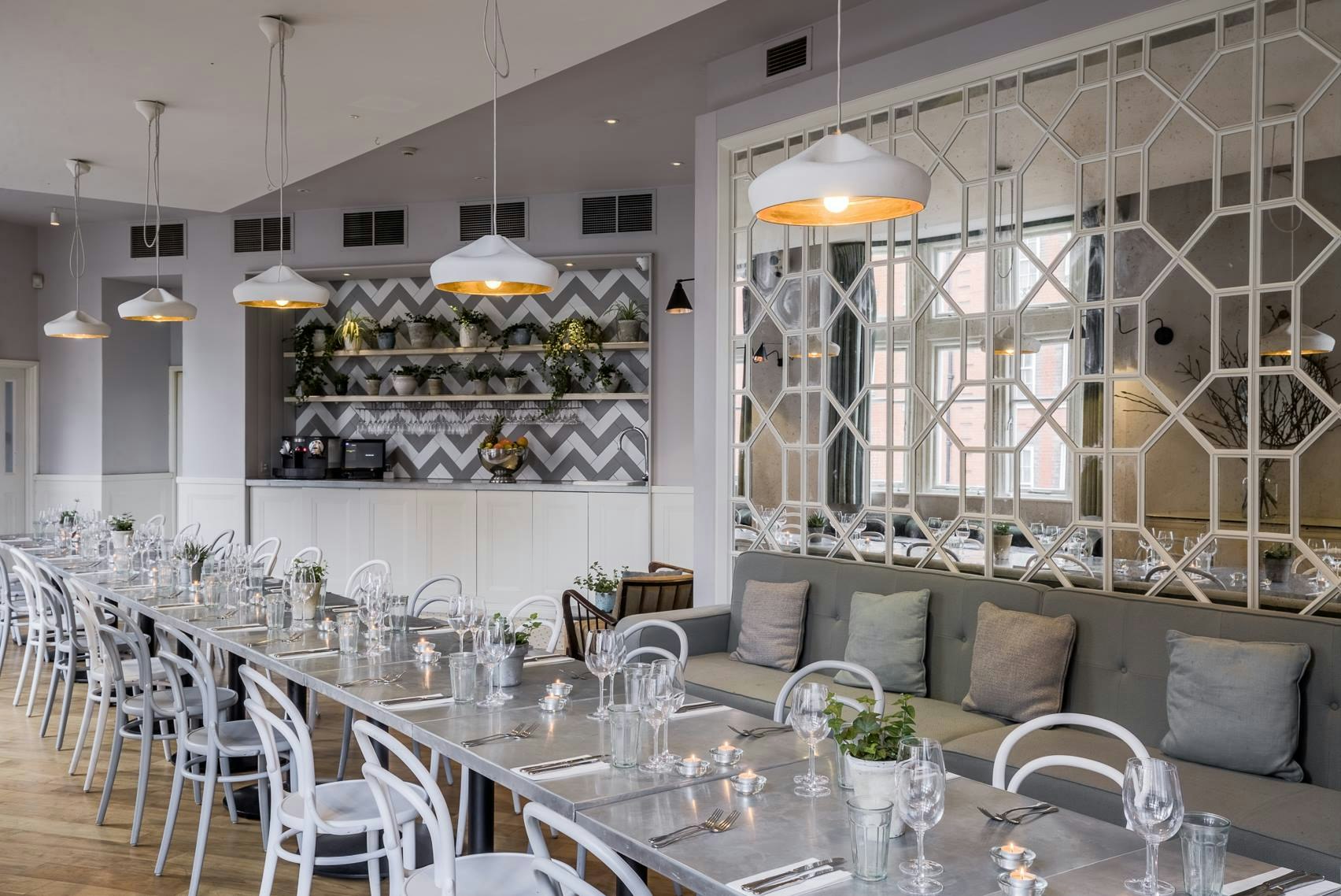 No.11 Pimlico Road - Private Dining Room image 2