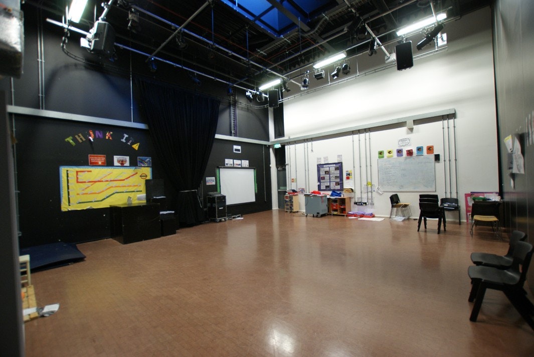 Melksham Oak Community School - Whole Venue image 1