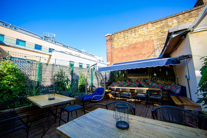 Bow Street Tavern - The Roof Terrace image 1