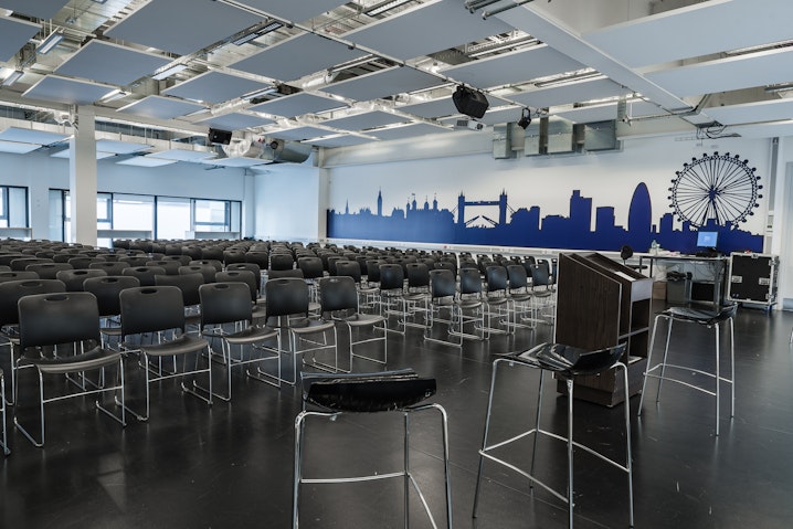 London Academy of Excellence Tottenham - Main hall image 1