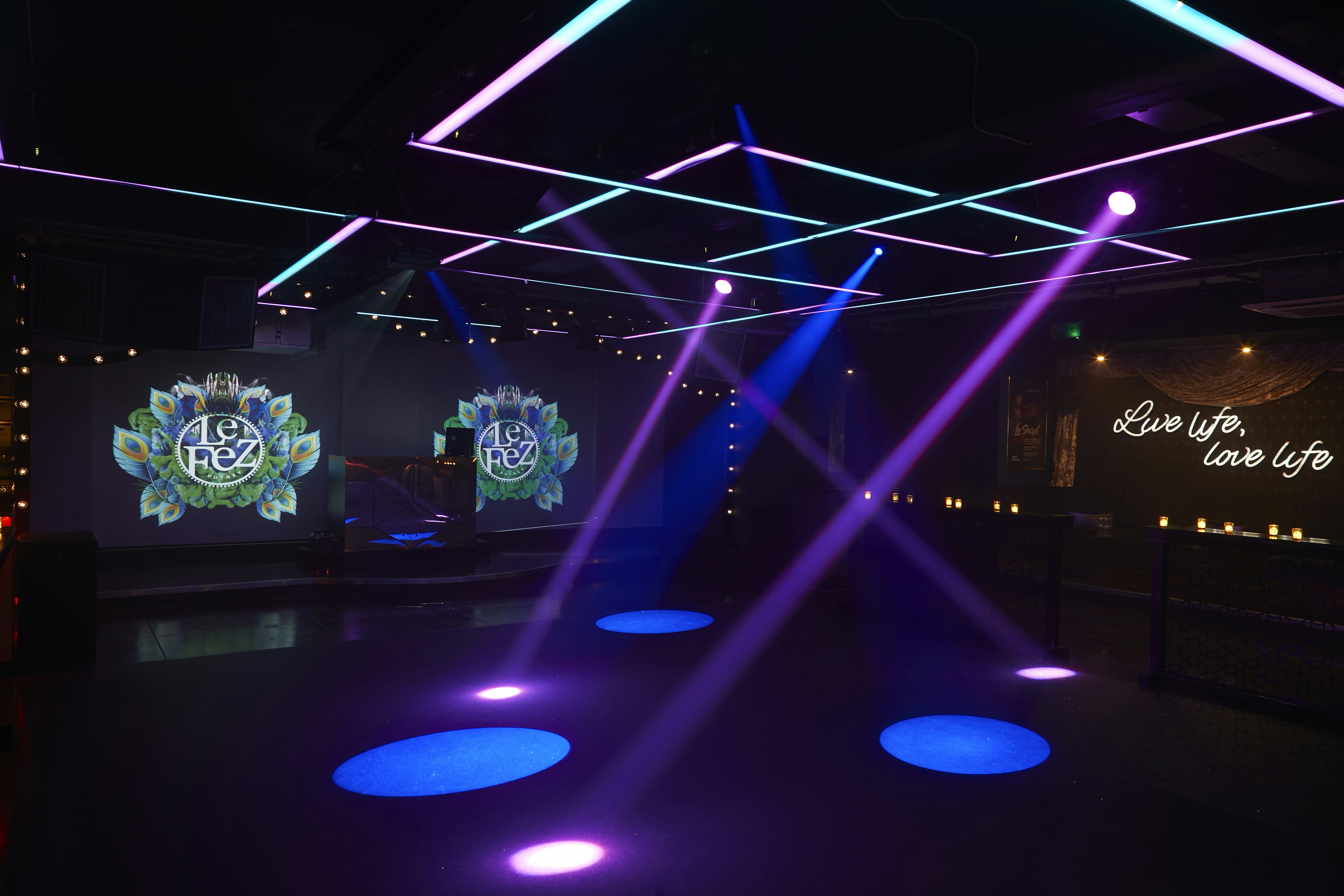 Le Fez  - Le Club  image 3