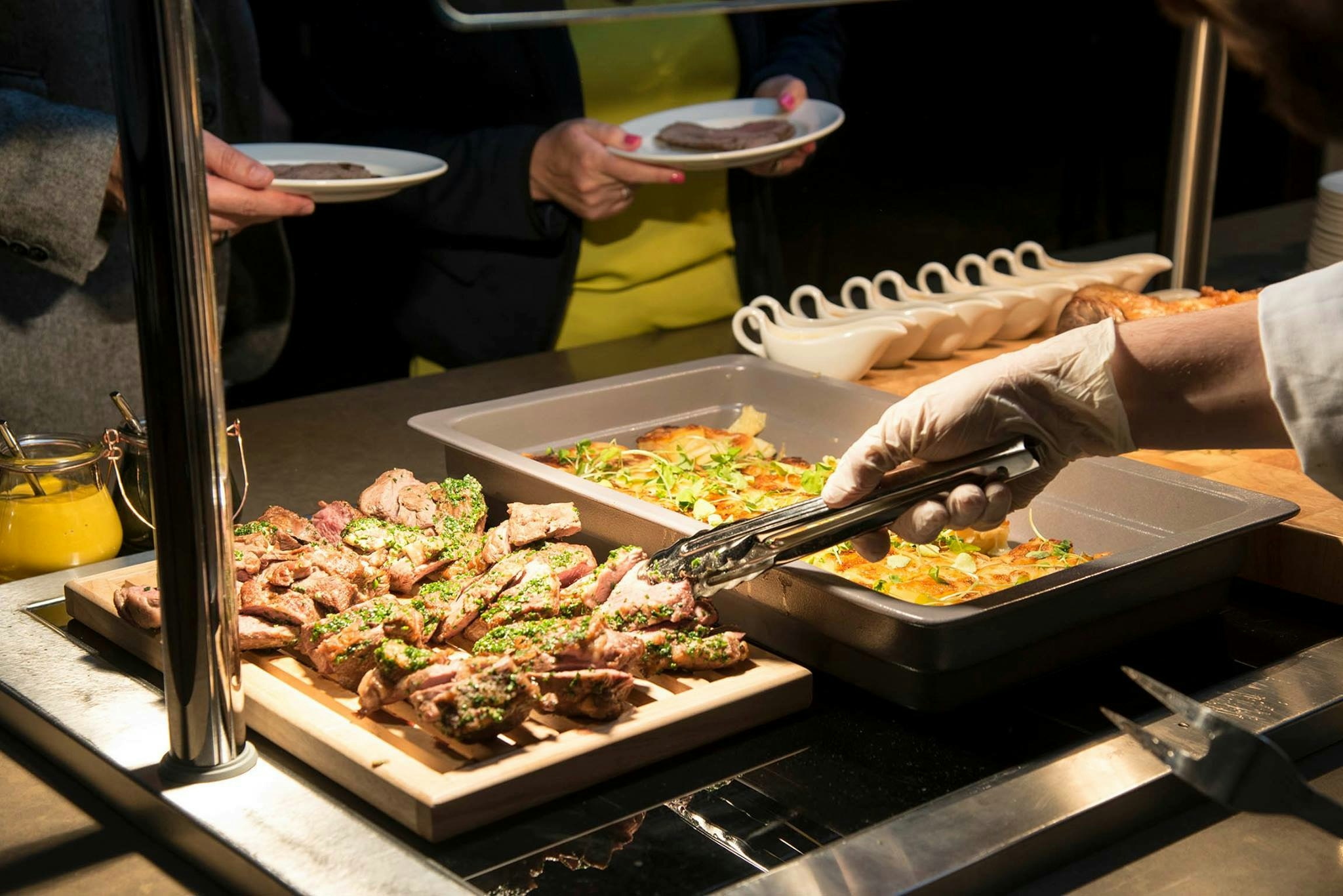 DoubleTree by Hilton London Angel Kings Cross - Claremont Suite  image 5