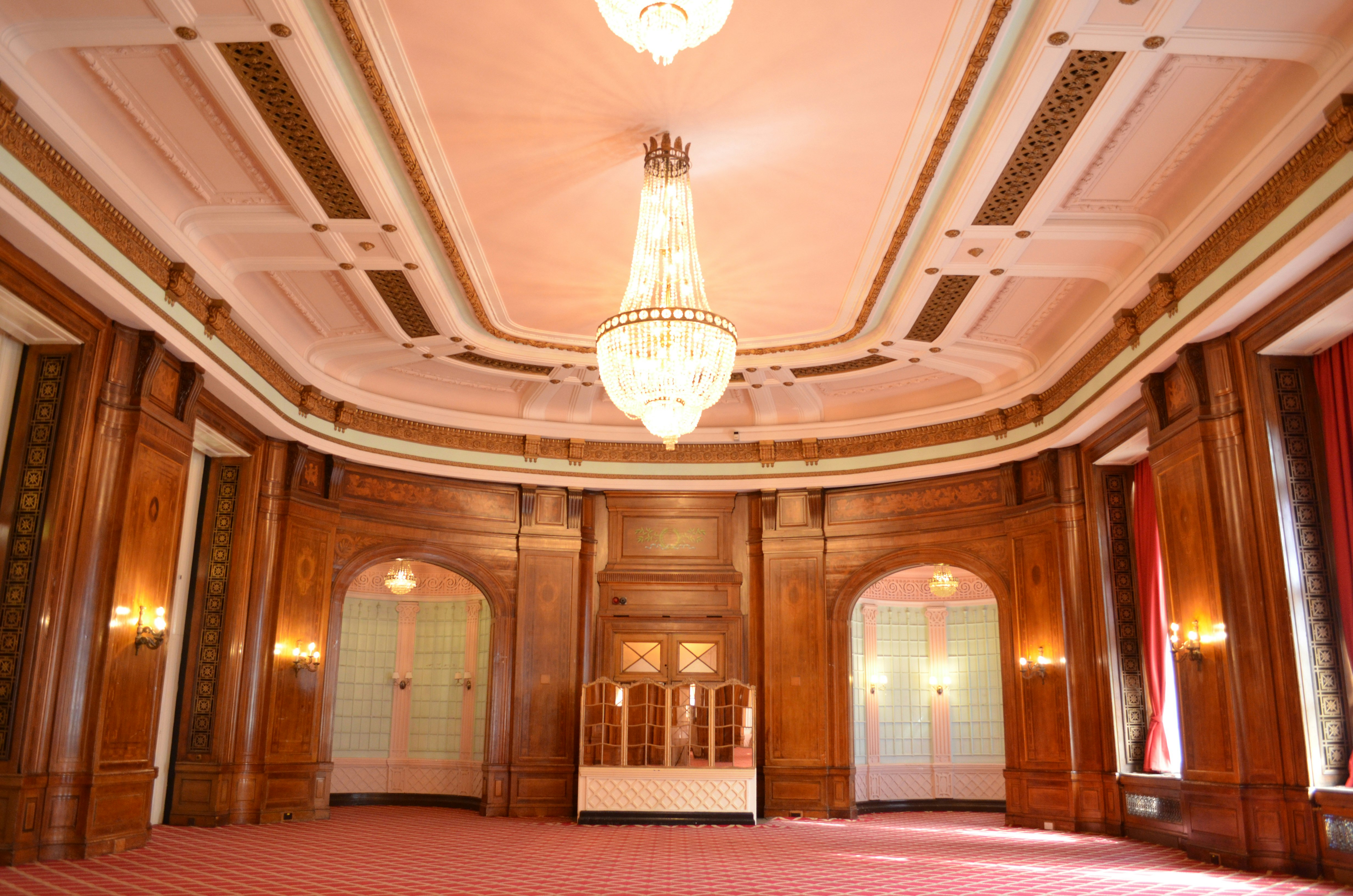 Business | Sefton Suite