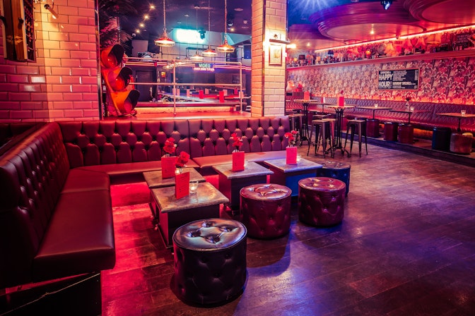 Simmons Oxford Street  - Full Venue image 2
