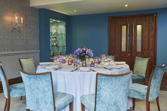 The Capital Hotel, Apartments & Townhouse - The Eaton suite image 3