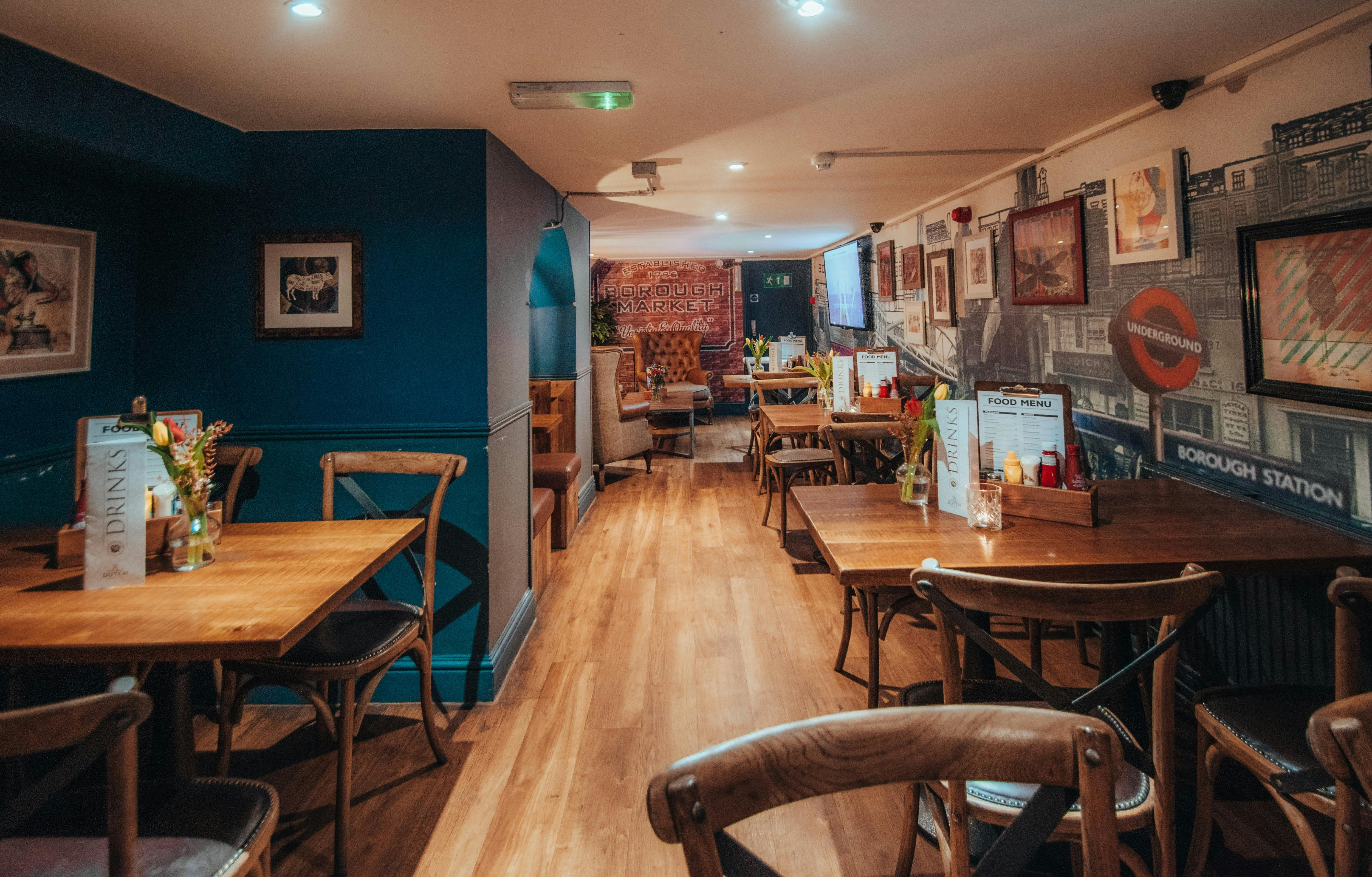 St Christopher's Inn - image 1