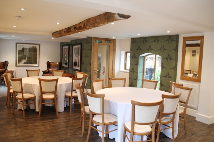 Mythe Barn - Stable image 1
