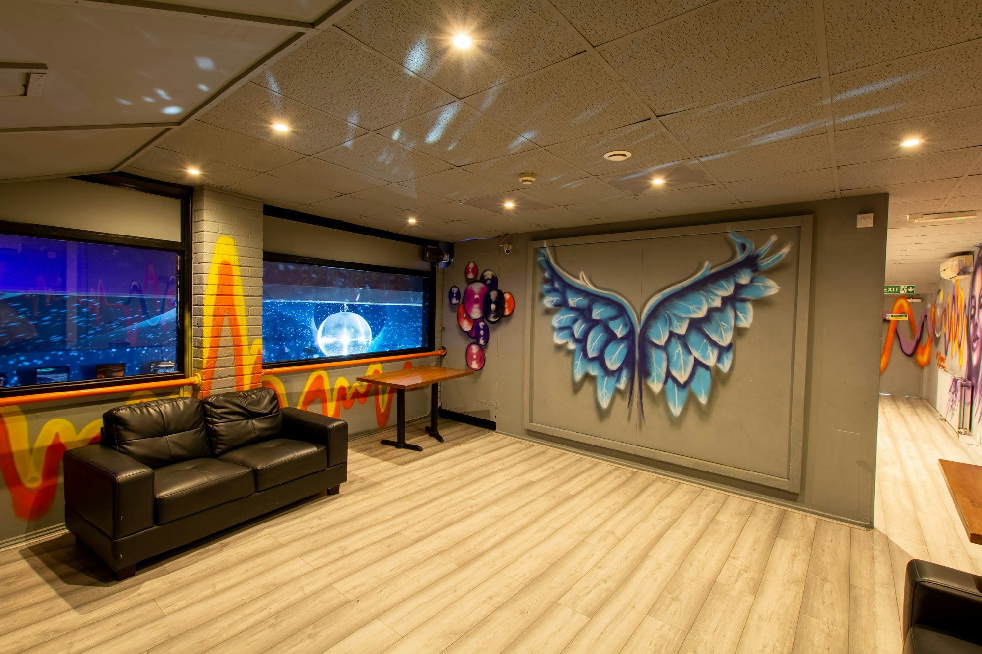 DJW Events - Whole Venue image 7