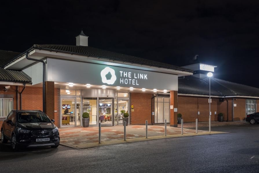 The Link Hotel - Richards image 2