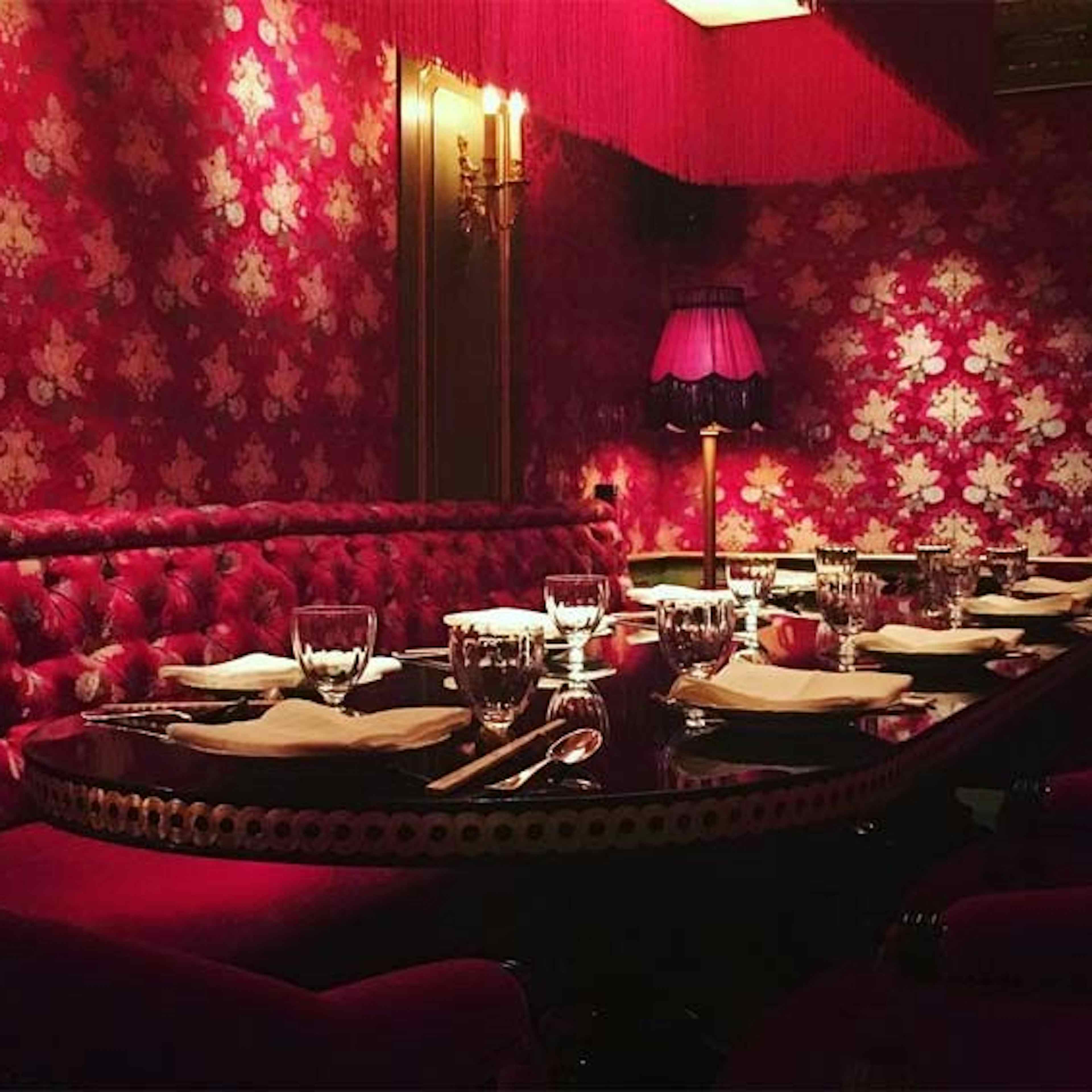 Park Chinois - Filming & Photography Location, Park Chinois & 33 Dover Street image 3
