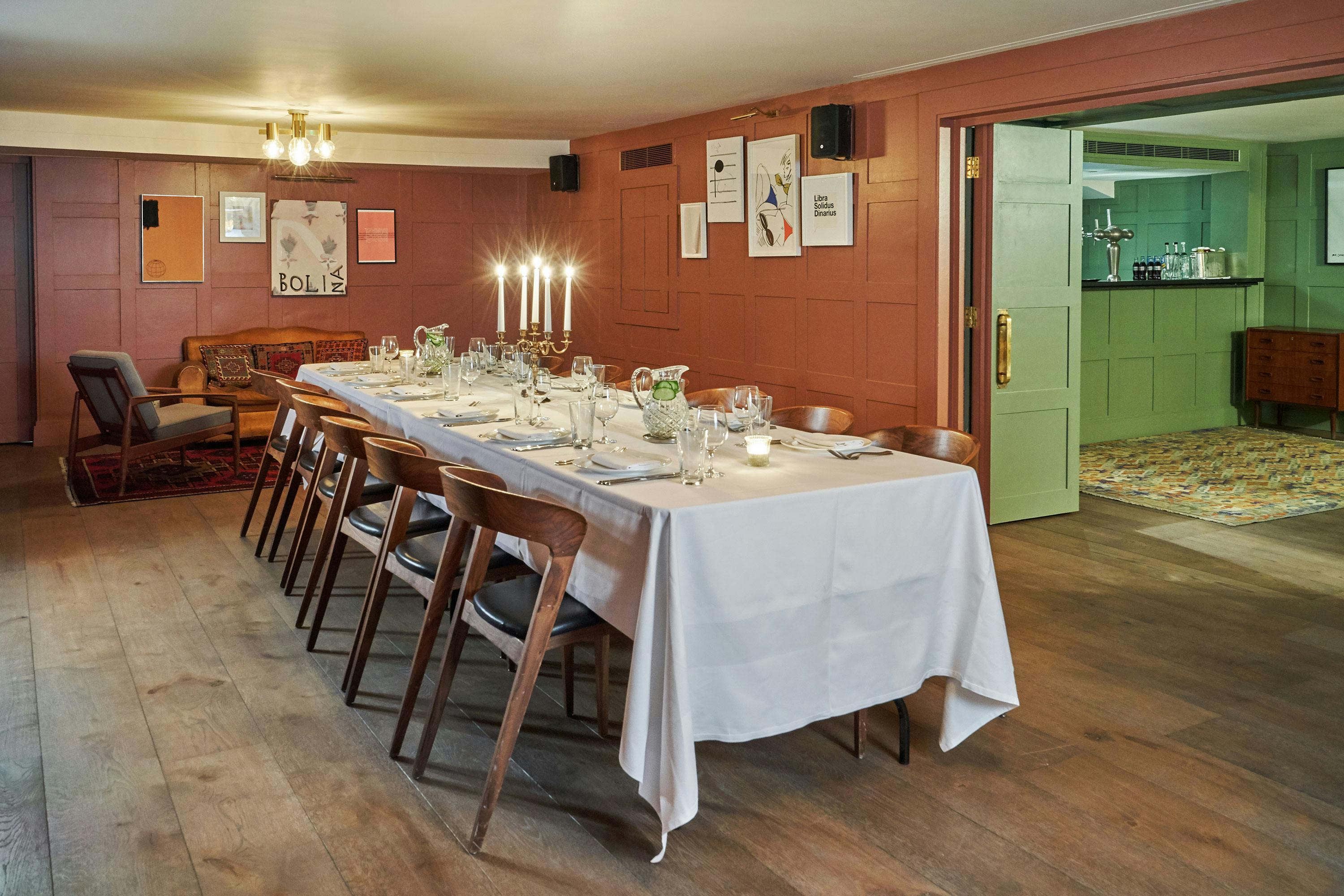 Exclusive Hire Dining High Road House