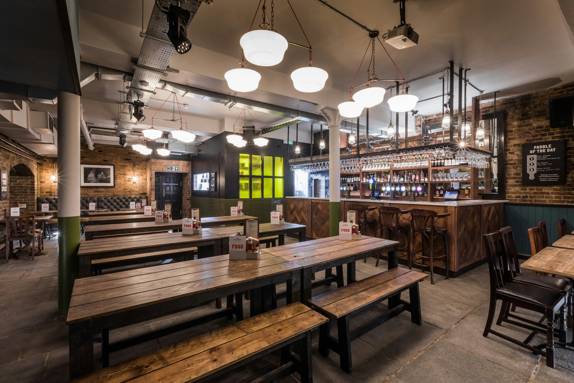 Draft House Farringdon - Beer Hall  image 4