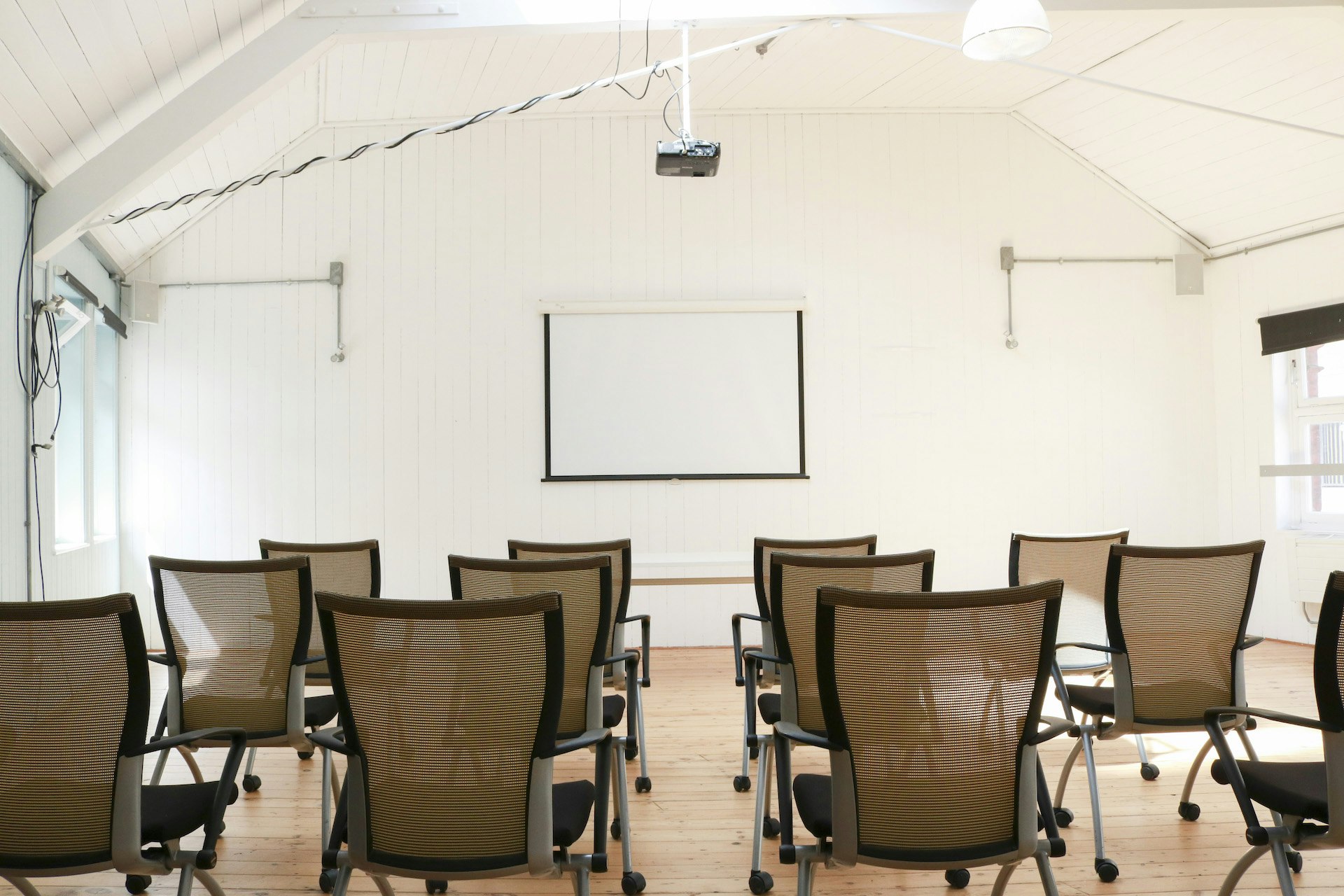 Central Luton Space - Multi-Purpose Room image 5