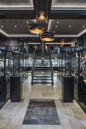 M Threadneedle Street - GRILL image 2