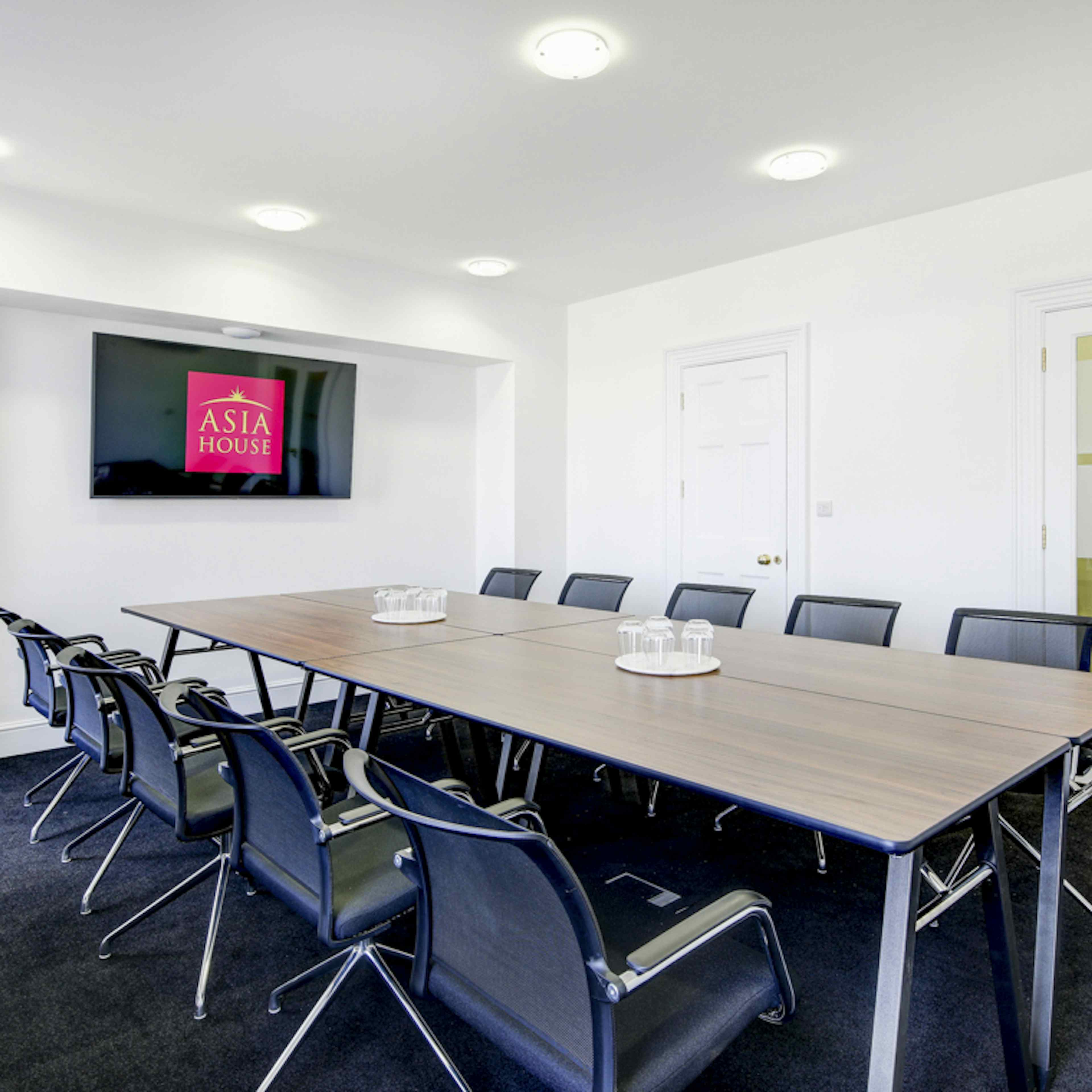Asia House - Boardroom image 2