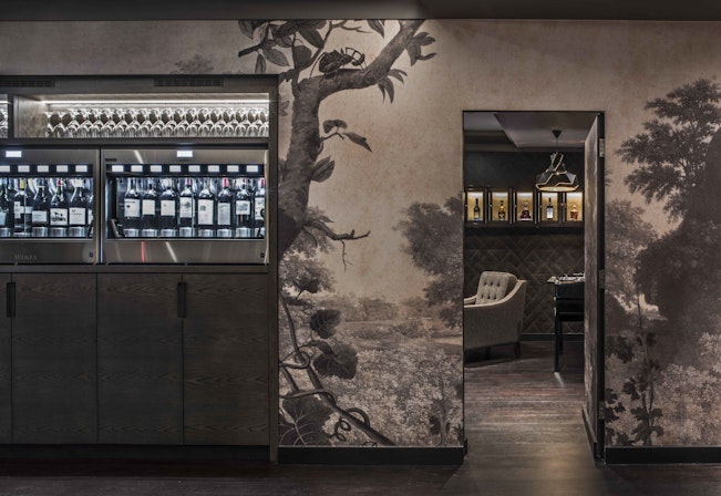 M Threadneedle Street - M BAR image 3