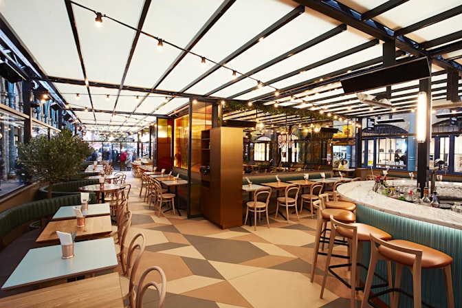 Buns&Buns  - Main Restaurant  image 2