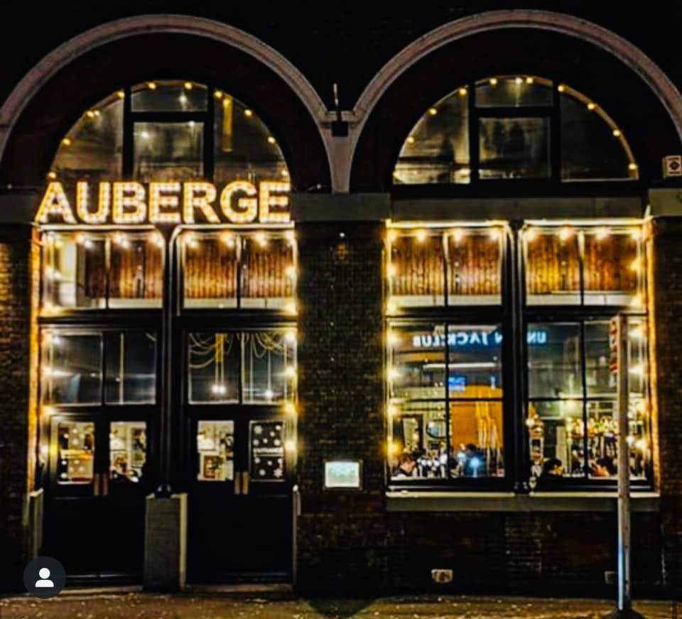 Auberge Bar/ Restaurant  - Auberge Waterloo image 5