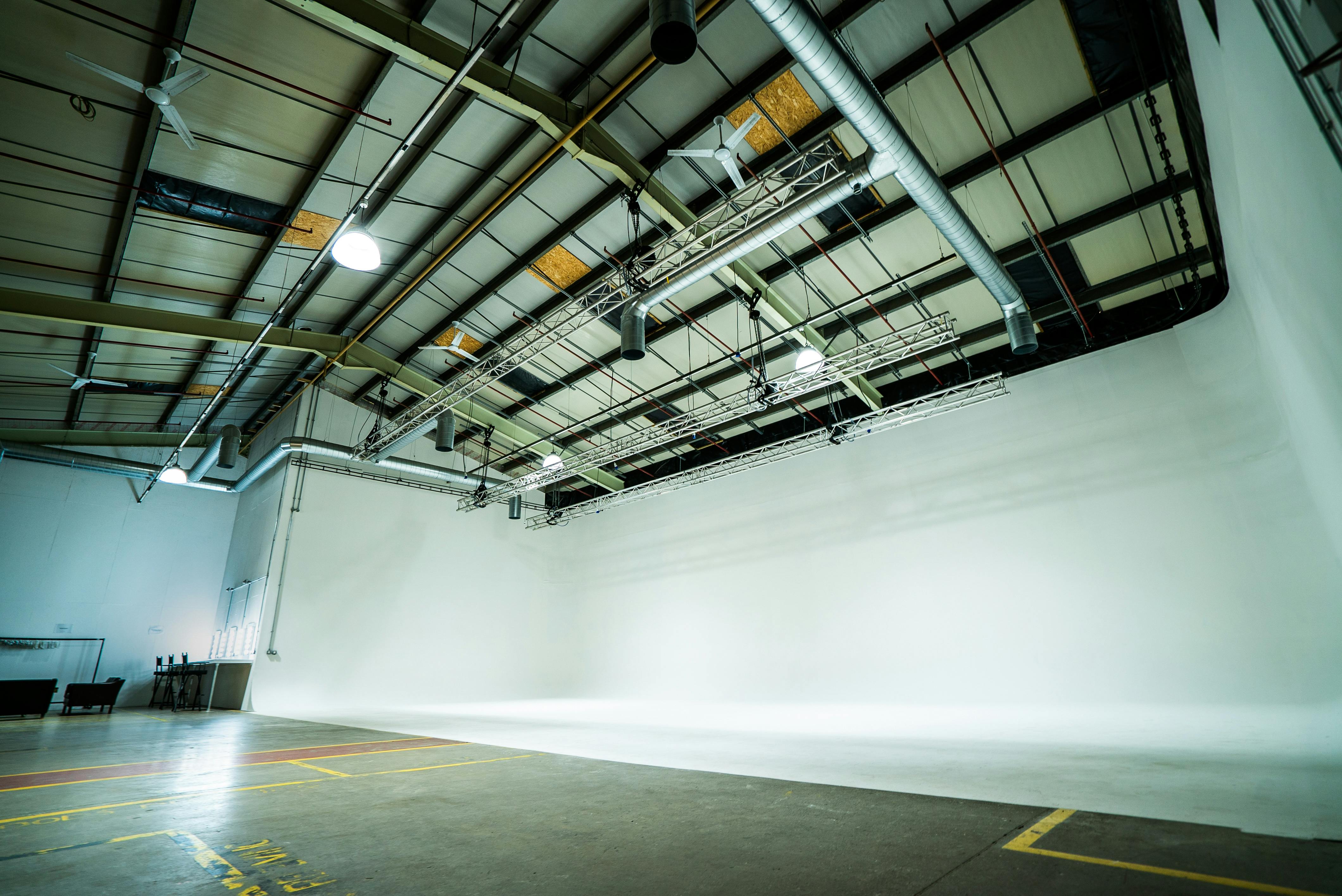 [Un.titled] Studio - image 1