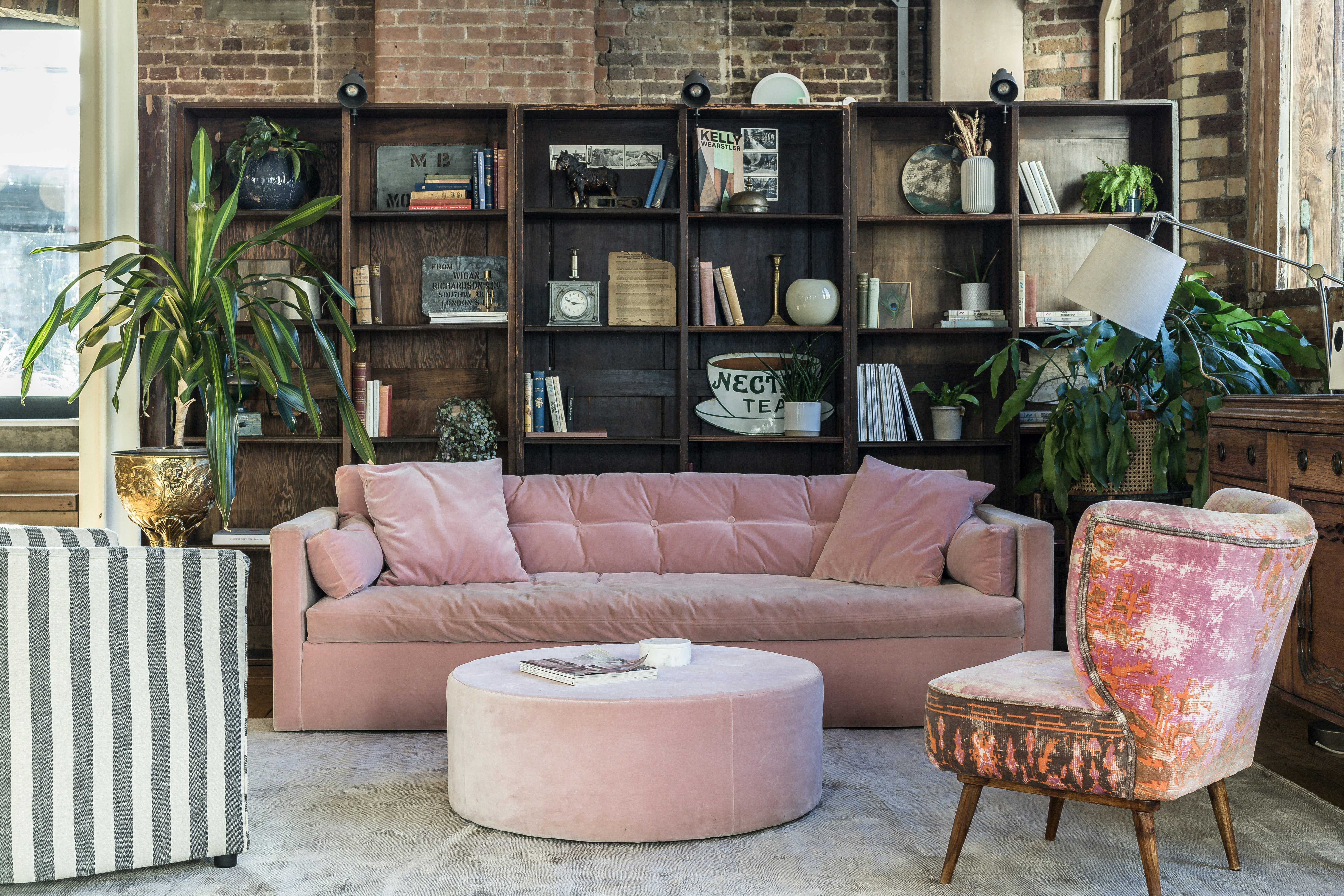 Menier Lounge - Whole Venue image 3