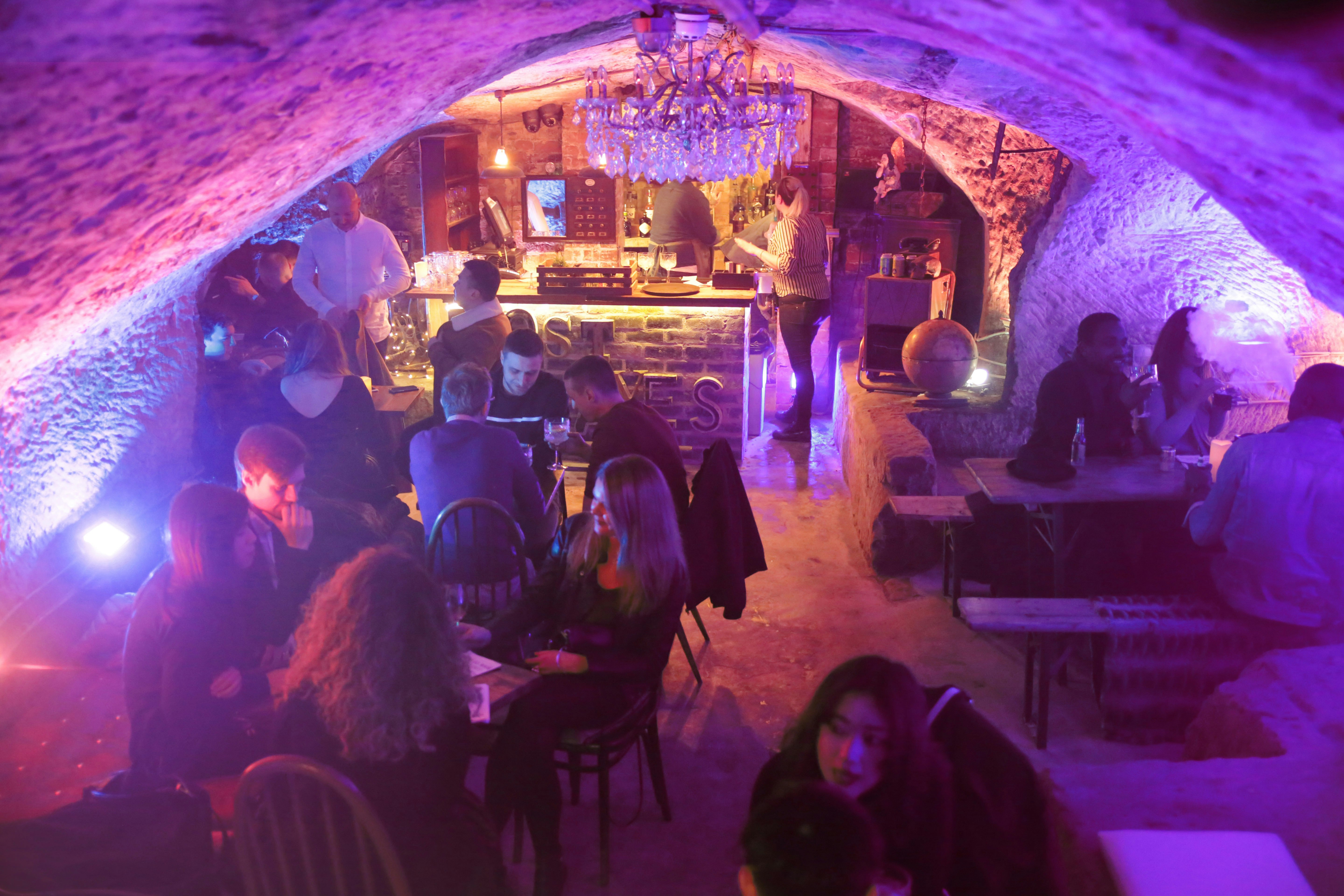 Mercure Nottingham City Centre Hotel - The Lost Caves image 1