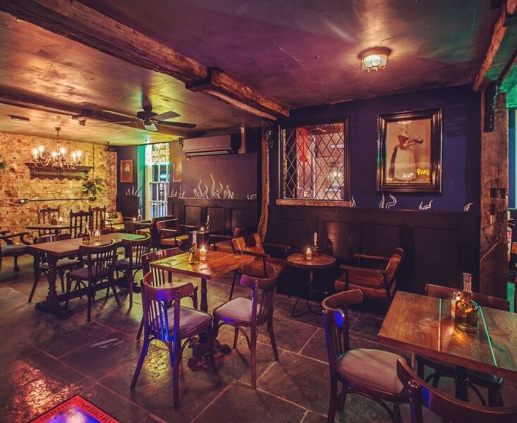 Mercure Nottingham City Centre Hotel - Curious Tavern image 1