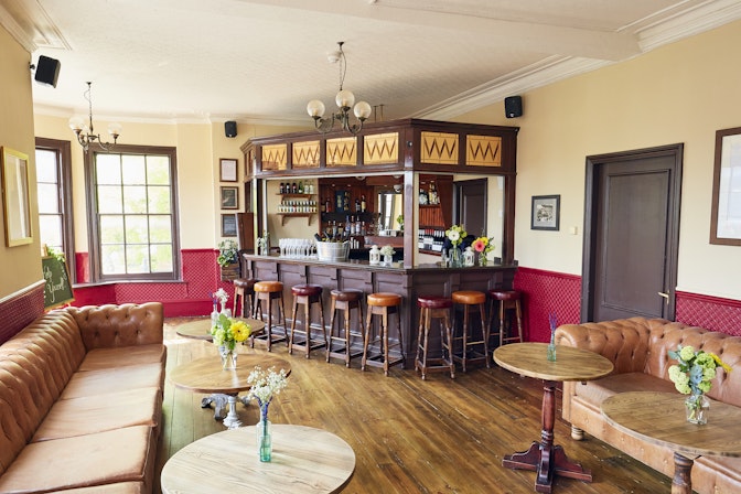 The Royal Oak - Function Suite & Private Bar image 1