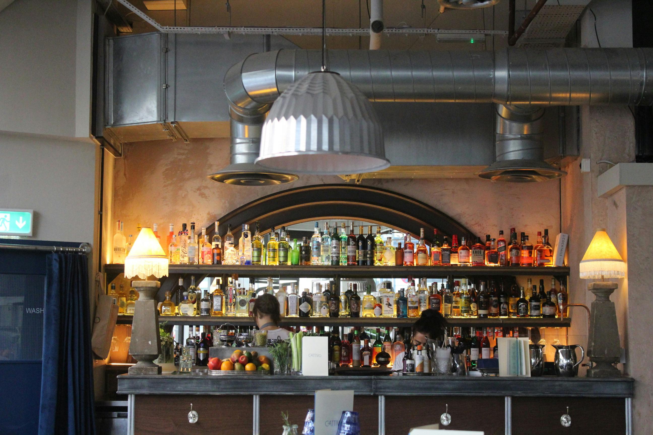 Pacifica Burger & Cocktail Bar - image 1