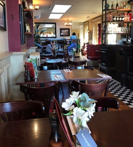 Café Rouge Bournemouth - Whole Venue image 4
