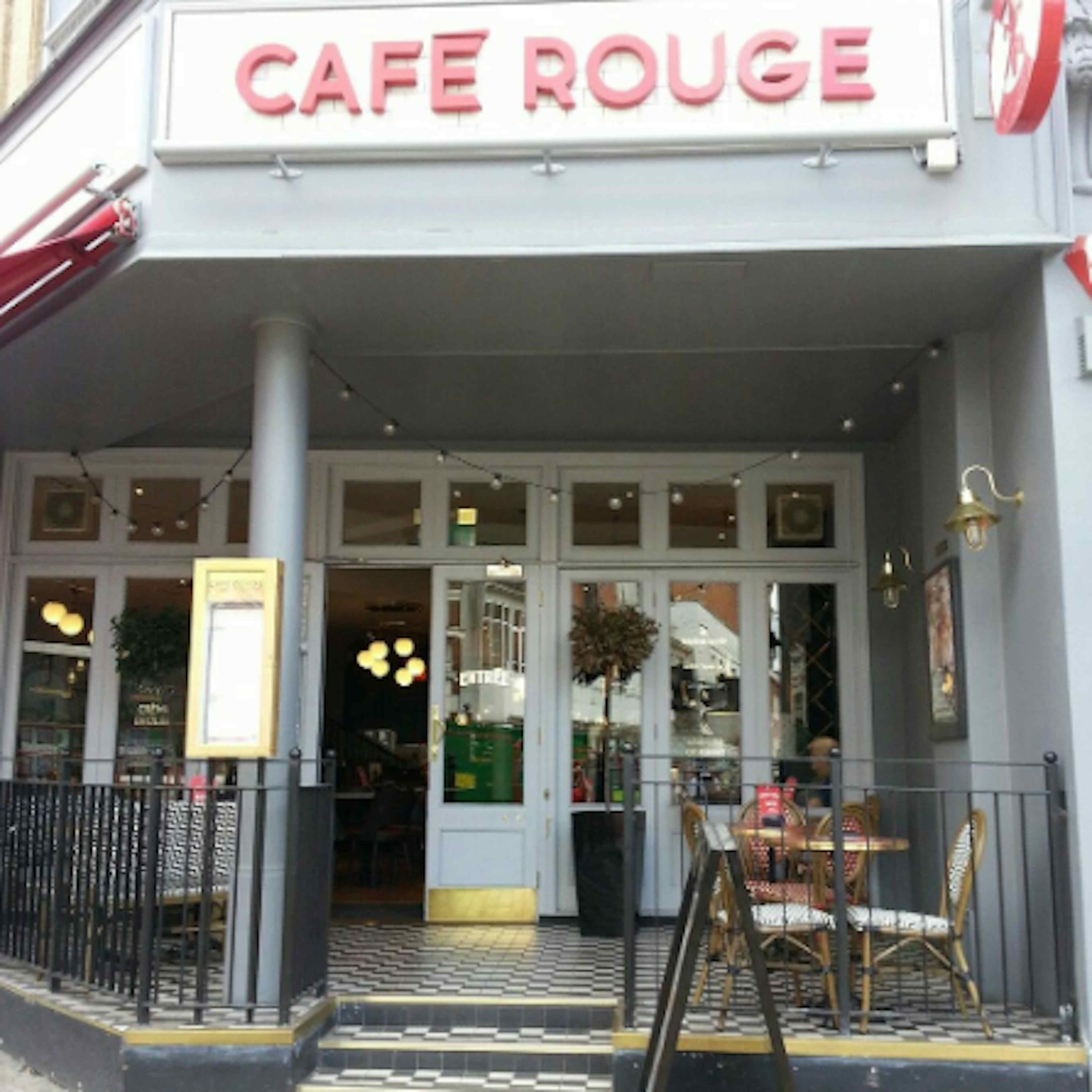 Café Rouge Bromley - Whole Venue image 3