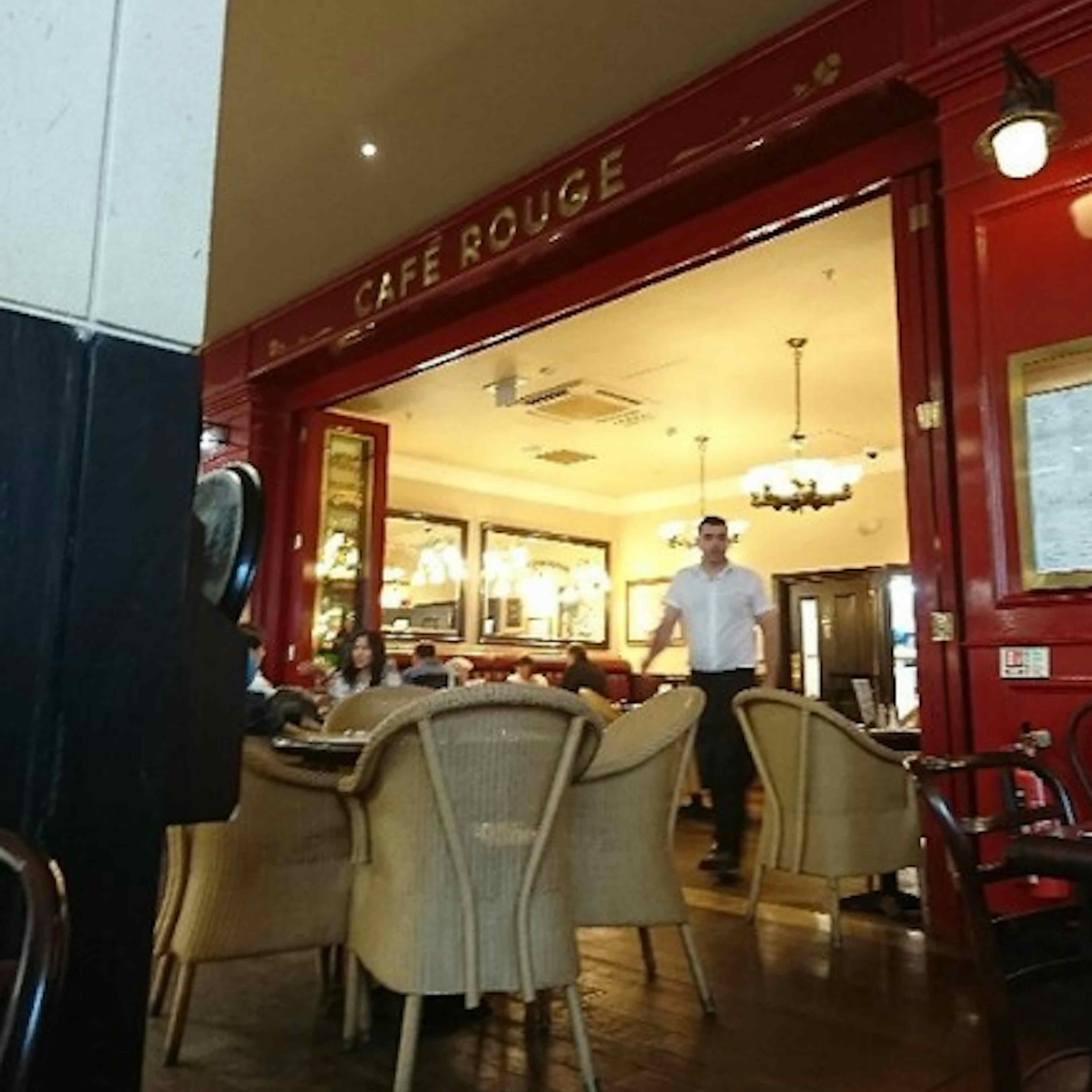 Café Rouge Cardiff - Whole Venue image 2